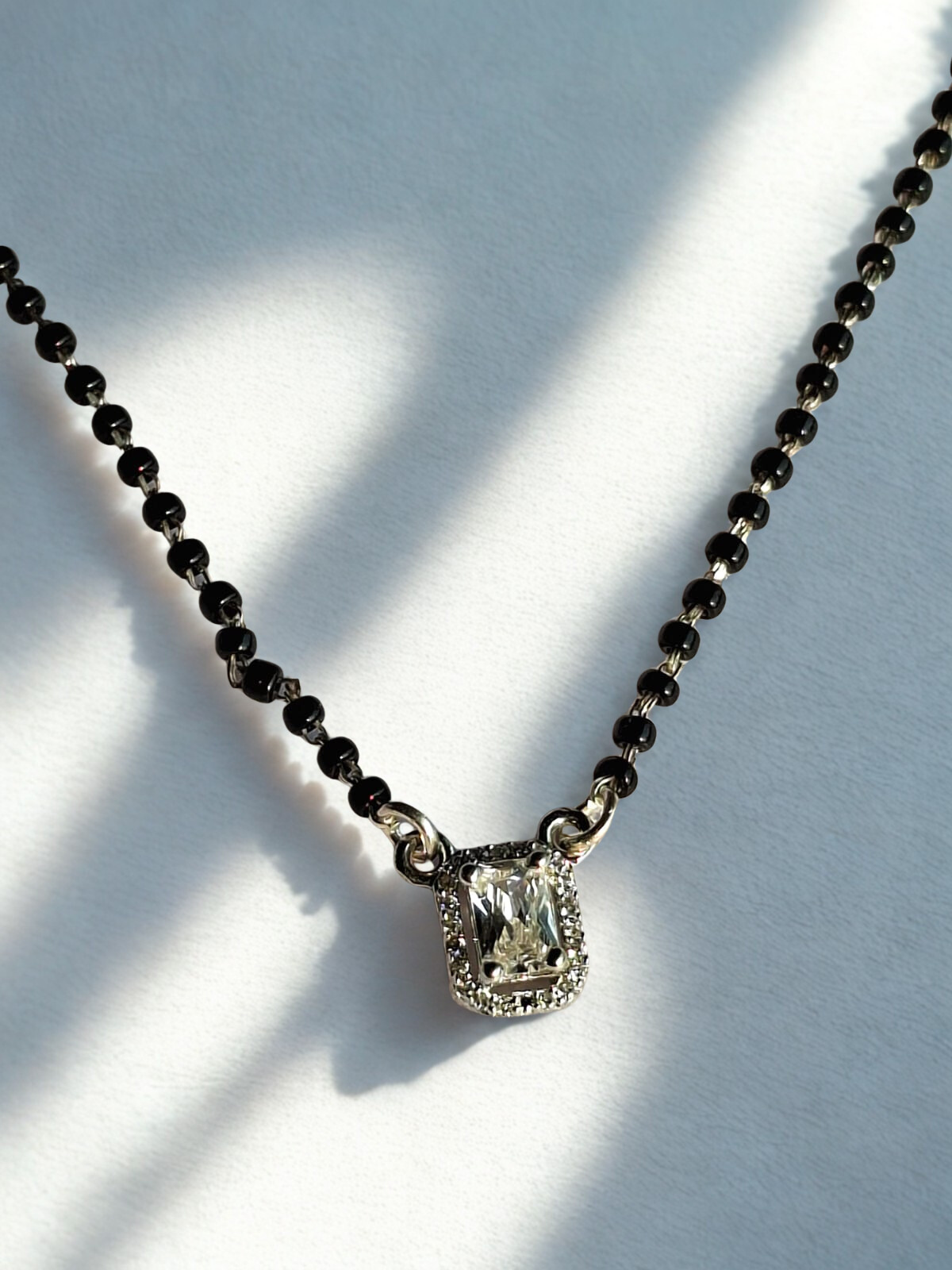 Classic Solitaire Radiance Mangalsutra