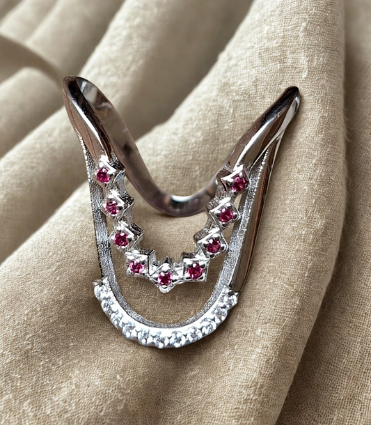 Celeste V-Curve Ring