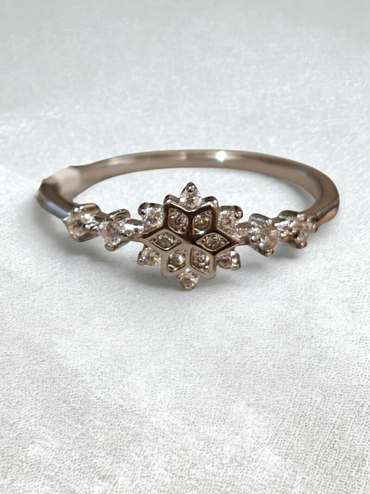 Celeste Floral Silver Ring