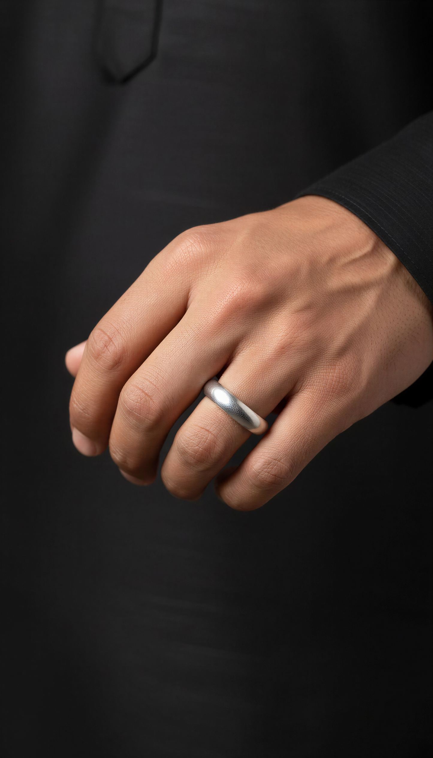 Classic Aura Silver Band