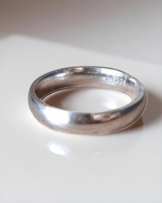 Classic Aura Silver Band