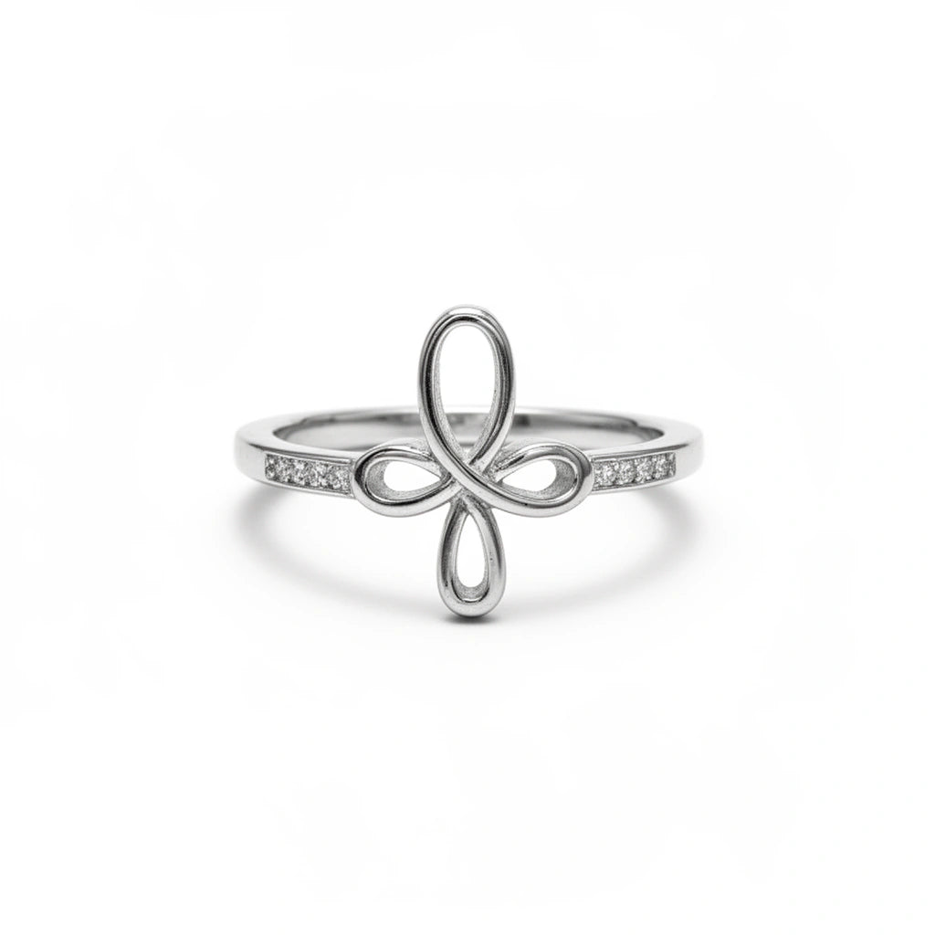 Infinity loop silver ring
