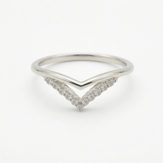 V Curve Ring